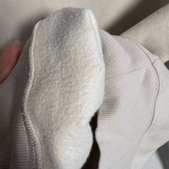 Aritzia TNA Cozy Fleece Perfect Crew Marcona Beige XS - Picture 8 of 14